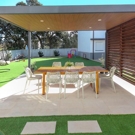 Cozy Apartment With Garden Fátima Exterior foto