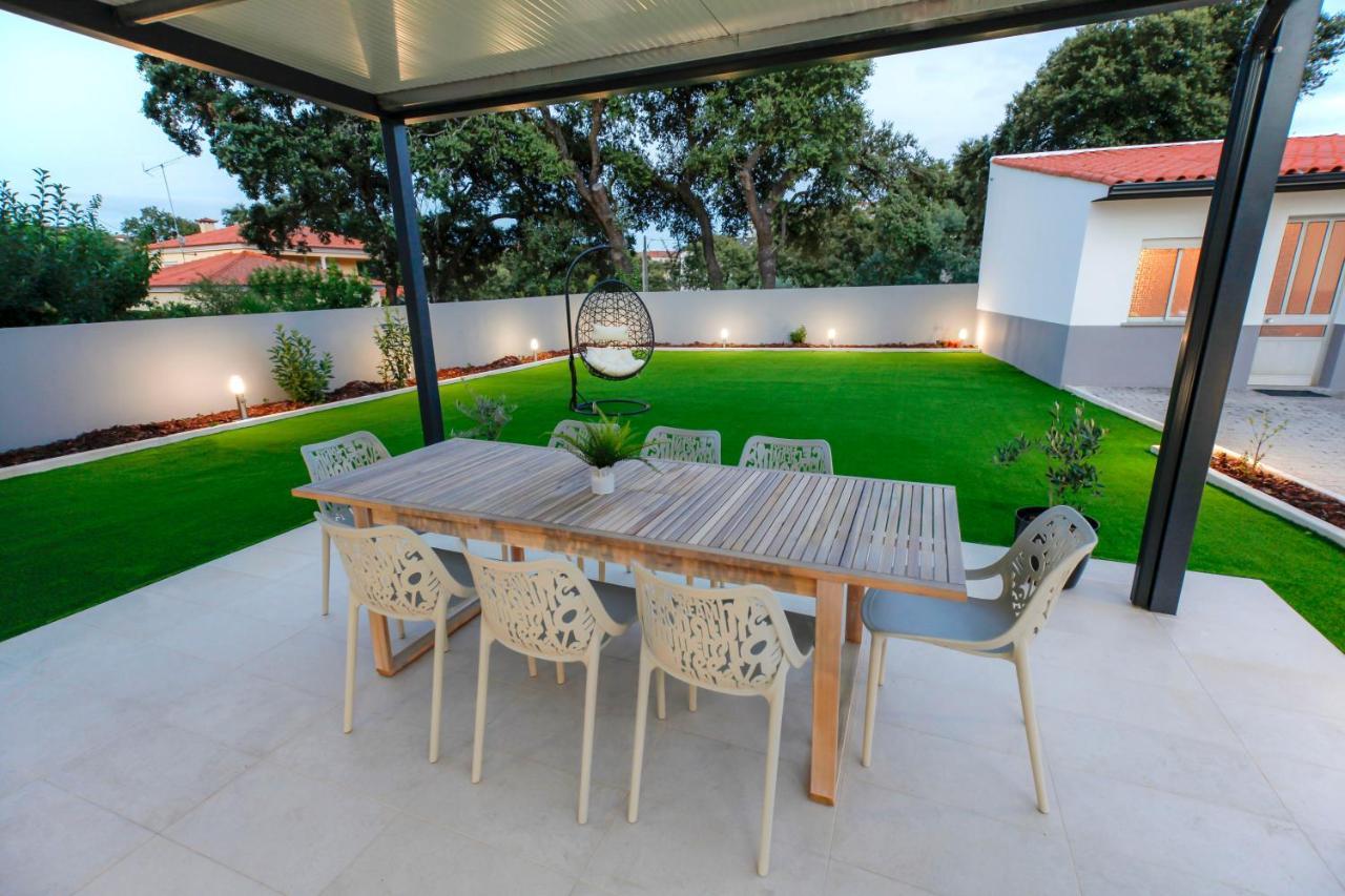 Cozy Apartment With Garden Fátima Exterior foto