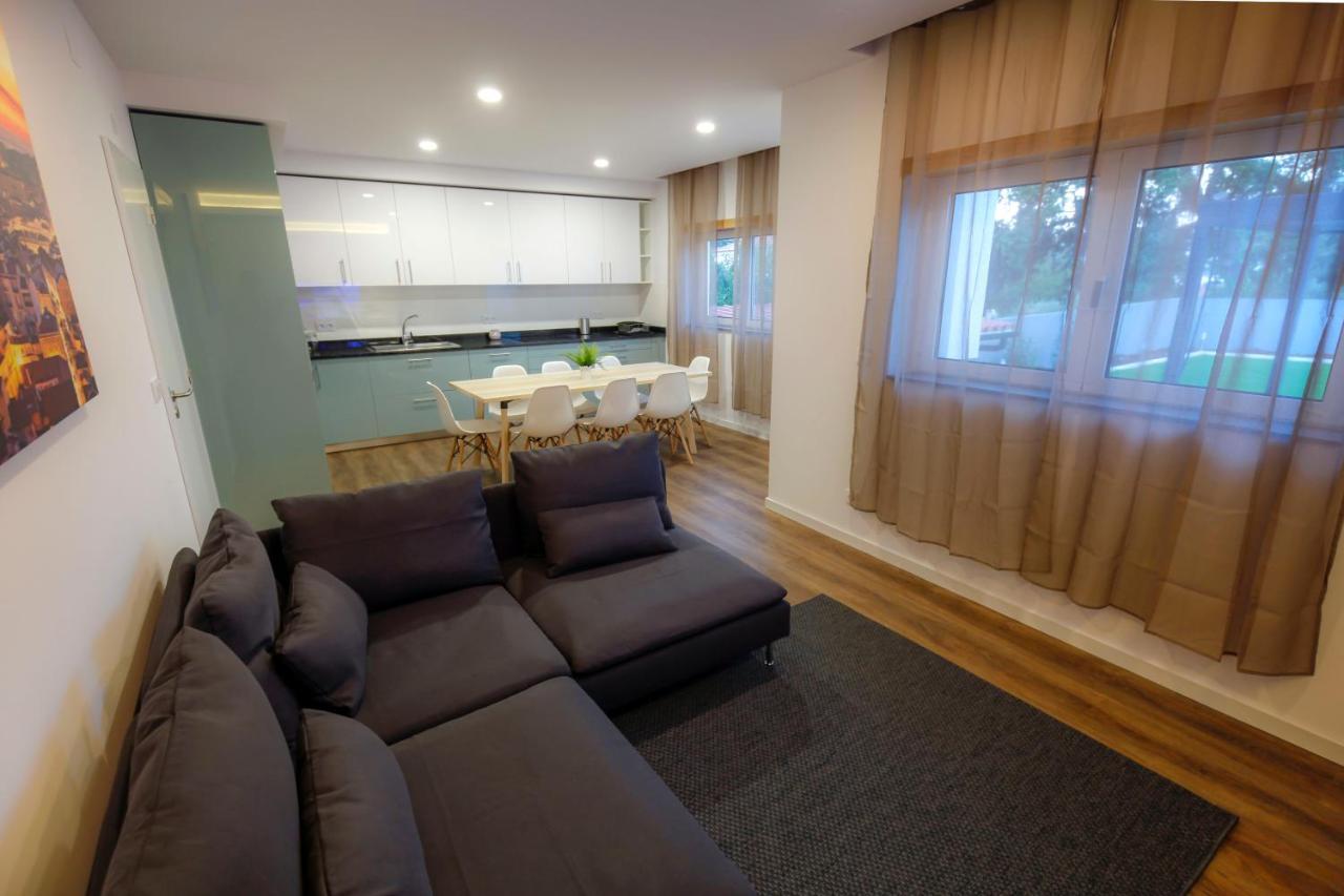 Cozy Apartment With Garden Fátima Exterior foto